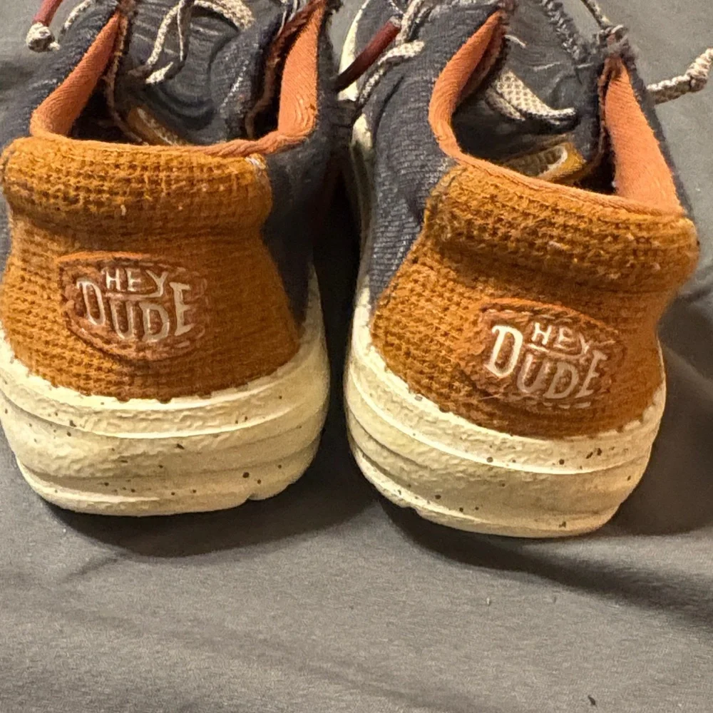 Hey Dude Kids' Black and Brown Shoes size K8